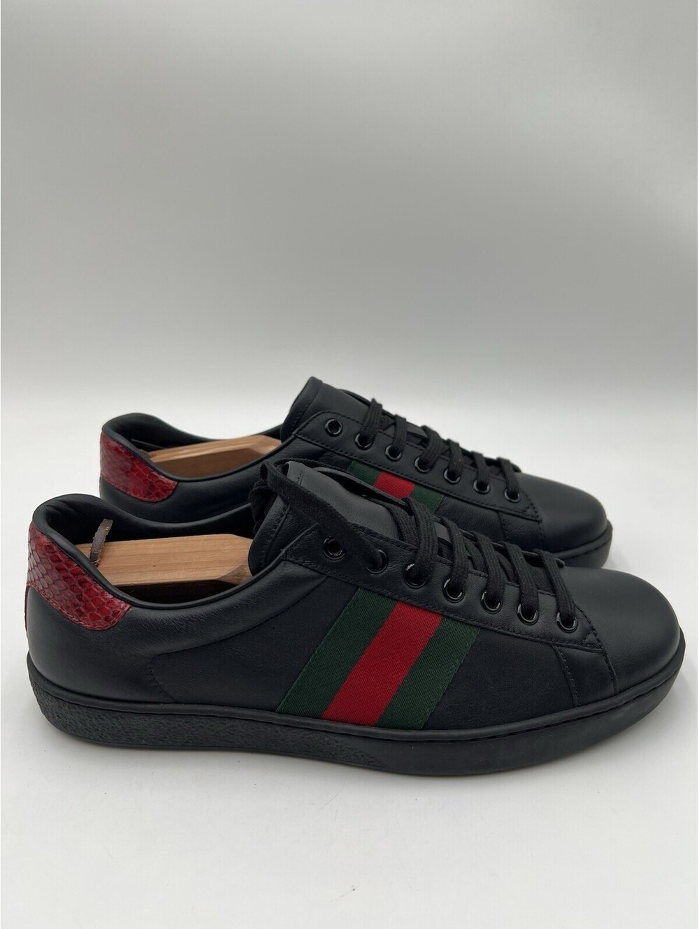 Men’s Gucci Ace black leather sneakers web stripe red snake Size 7UK